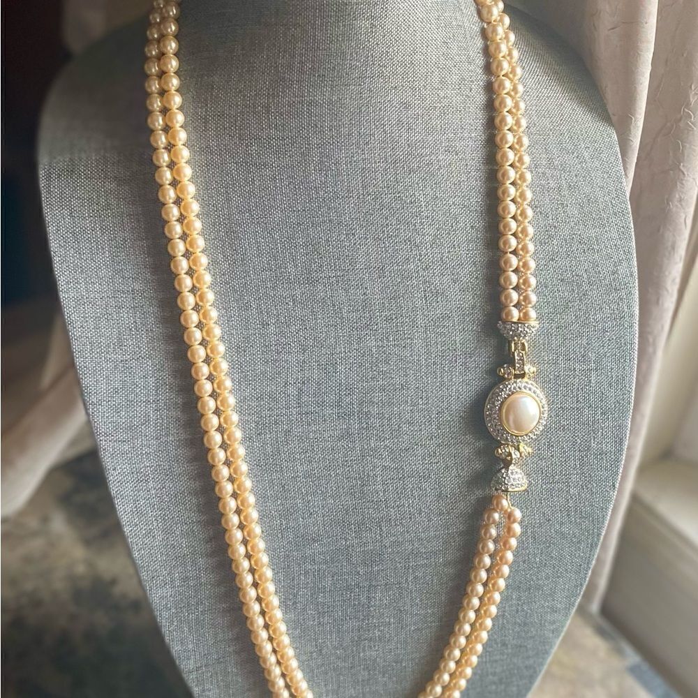 Vintage Double Strand Faux Pearl Rhinestone Necklace